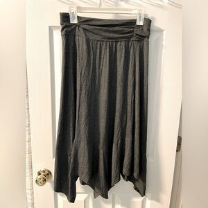 Stretchy mid calf skirt